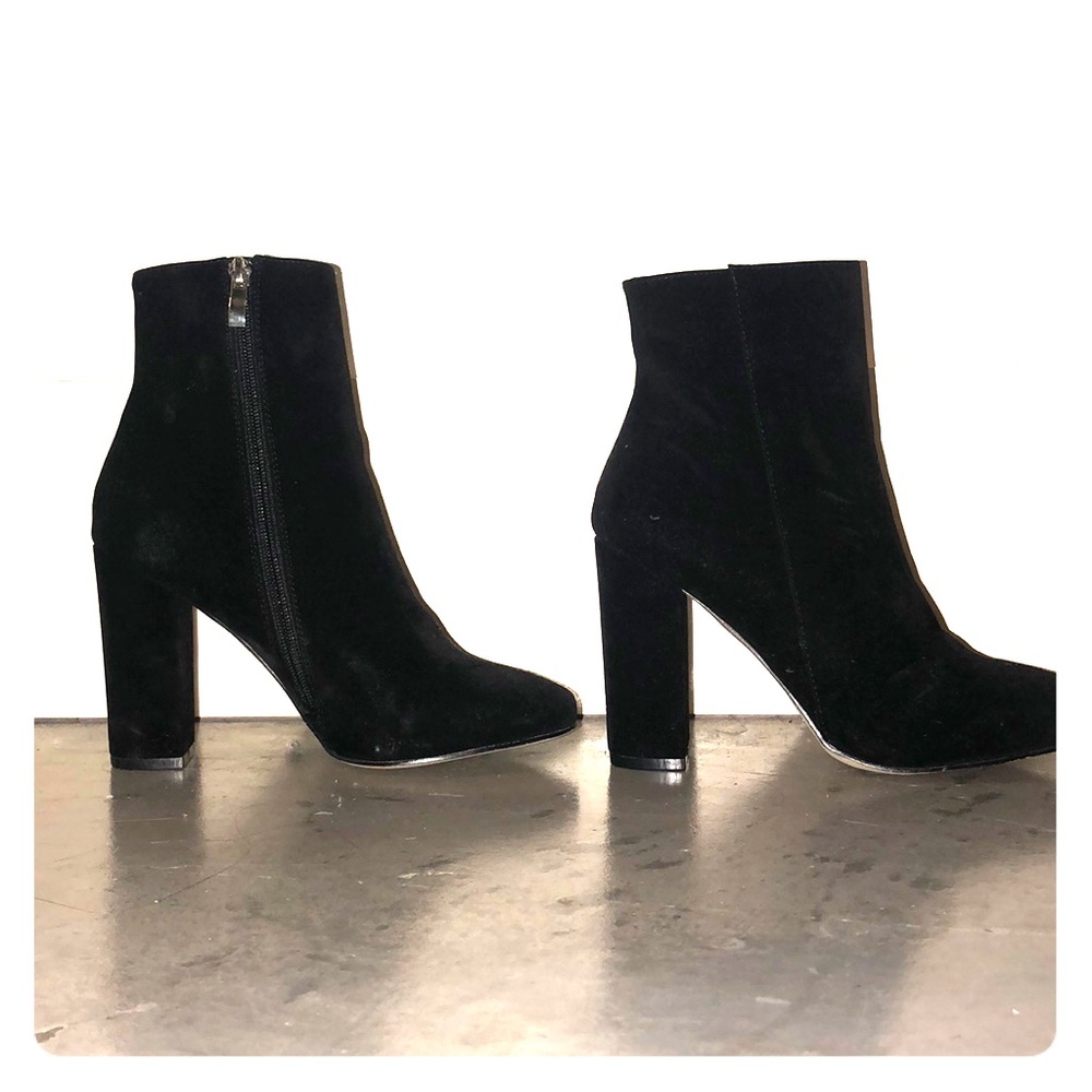 Suede black block heels!